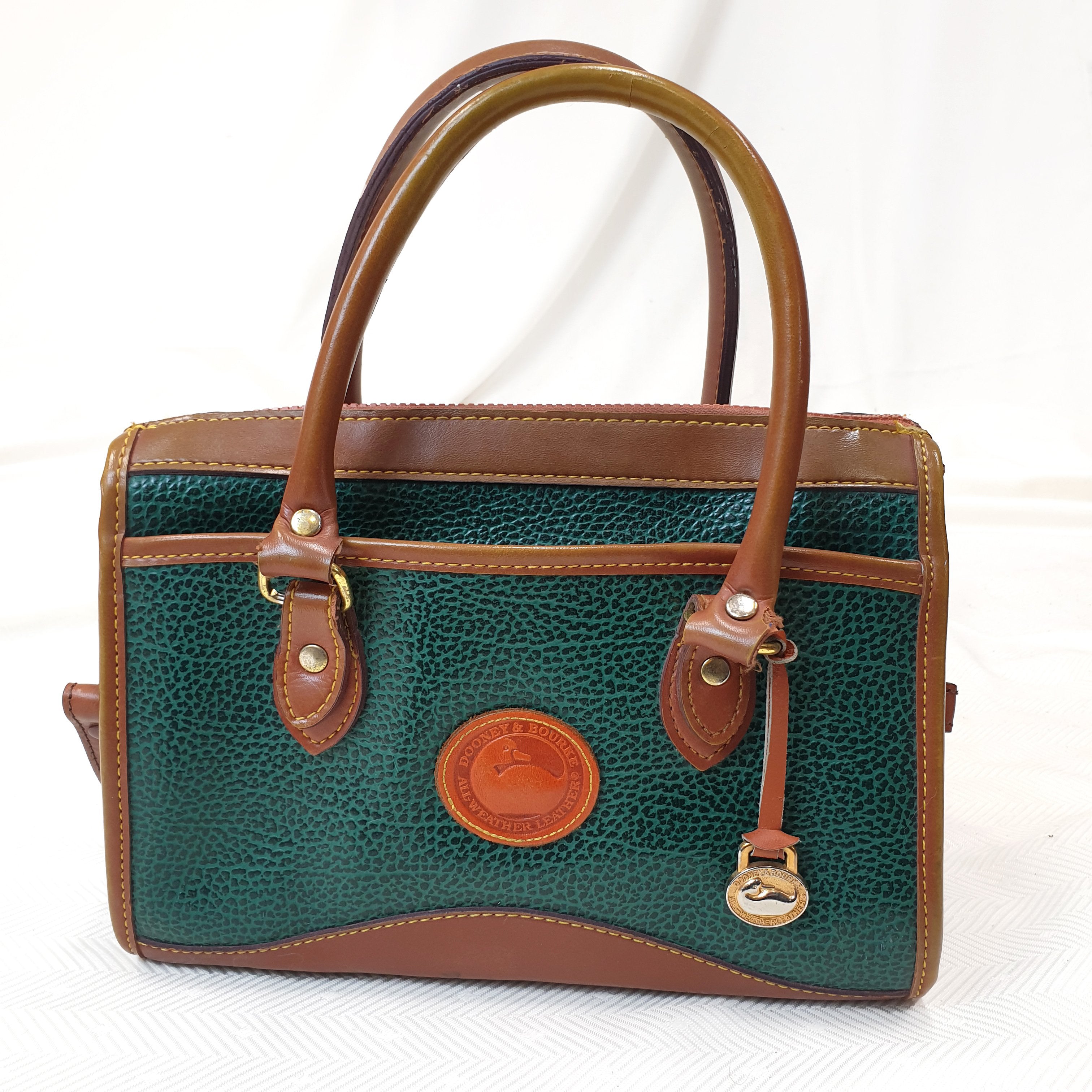 Dooney & Bourke Green Leather Hand/Shoulderbag