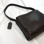 Load image into Gallery viewer, Coach Brown Leather Shoulder Bg
